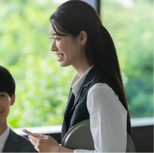 女性