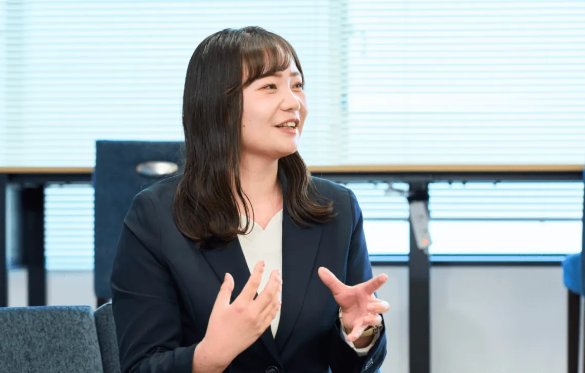 女性